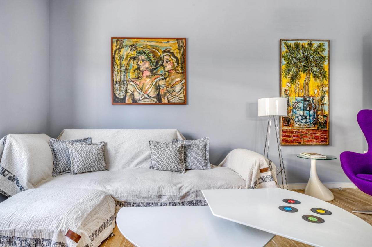 אתונה Spacious Flat With Courtyard And Private Parking! מראה חיצוני תמונה